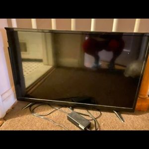 32” flat screen TV